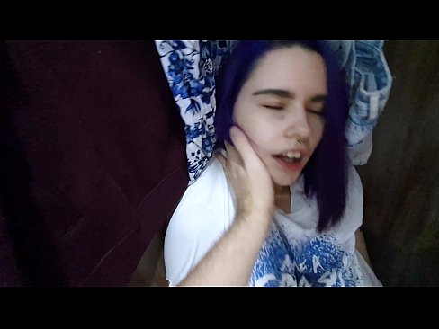 ❤️ Менин карындашымды шкафтан таап, анын спермасына жардам берди ❤❌ Секс видео боюнча бизде